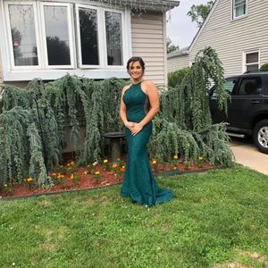 Meet your Posher, Justine